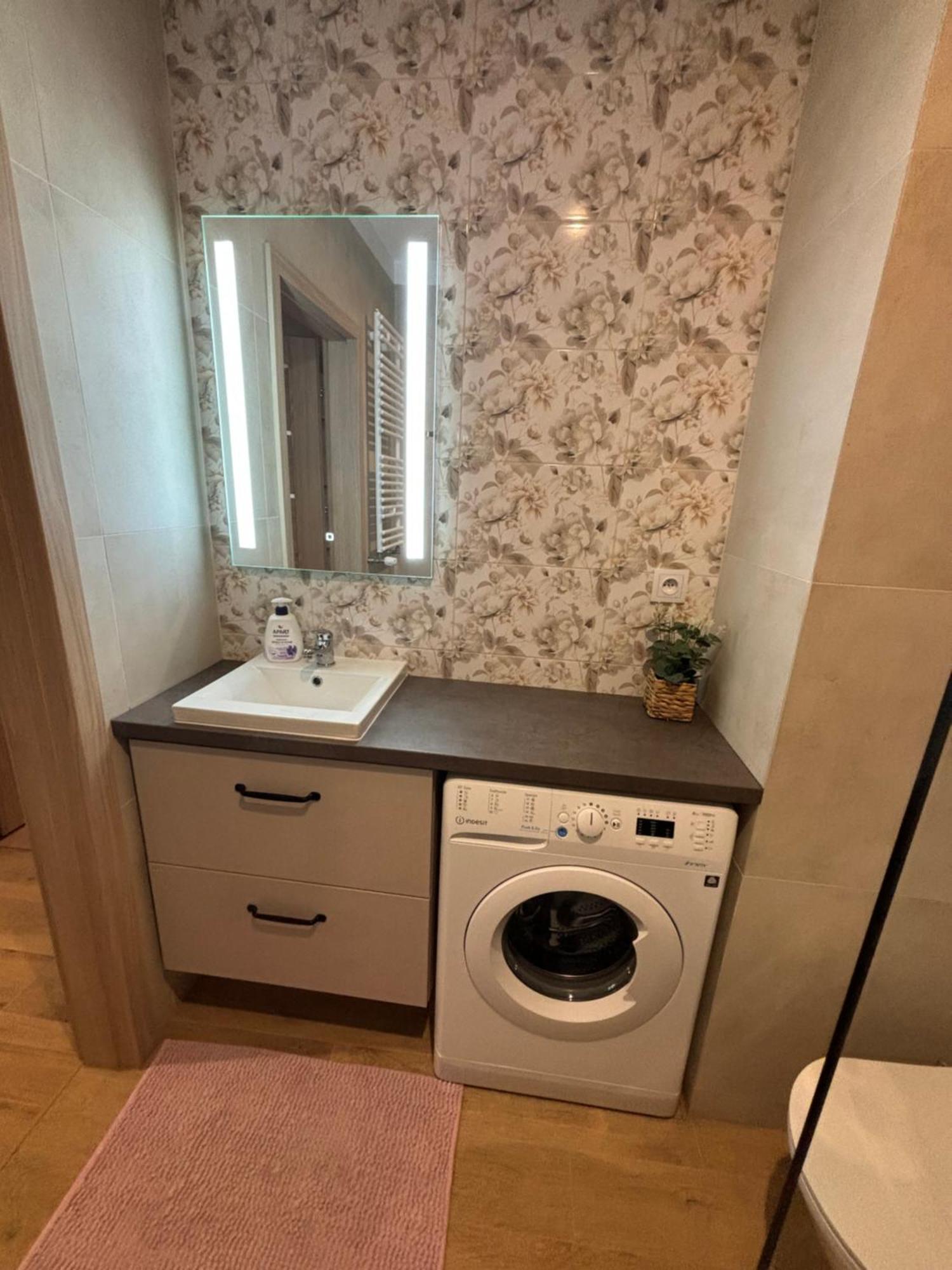 Apartamenty W Centrum Bialegostoku Z Parkingiem W Garazu Podziemnym Белосток Экстерьер фото