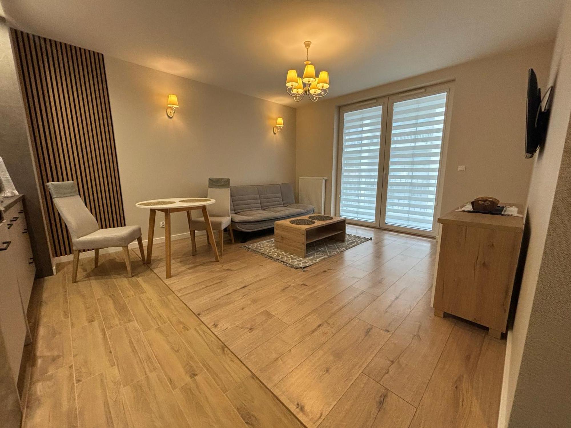 Apartamenty W Centrum Bialegostoku Z Parkingiem W Garazu Podziemnym Белосток Экстерьер фото