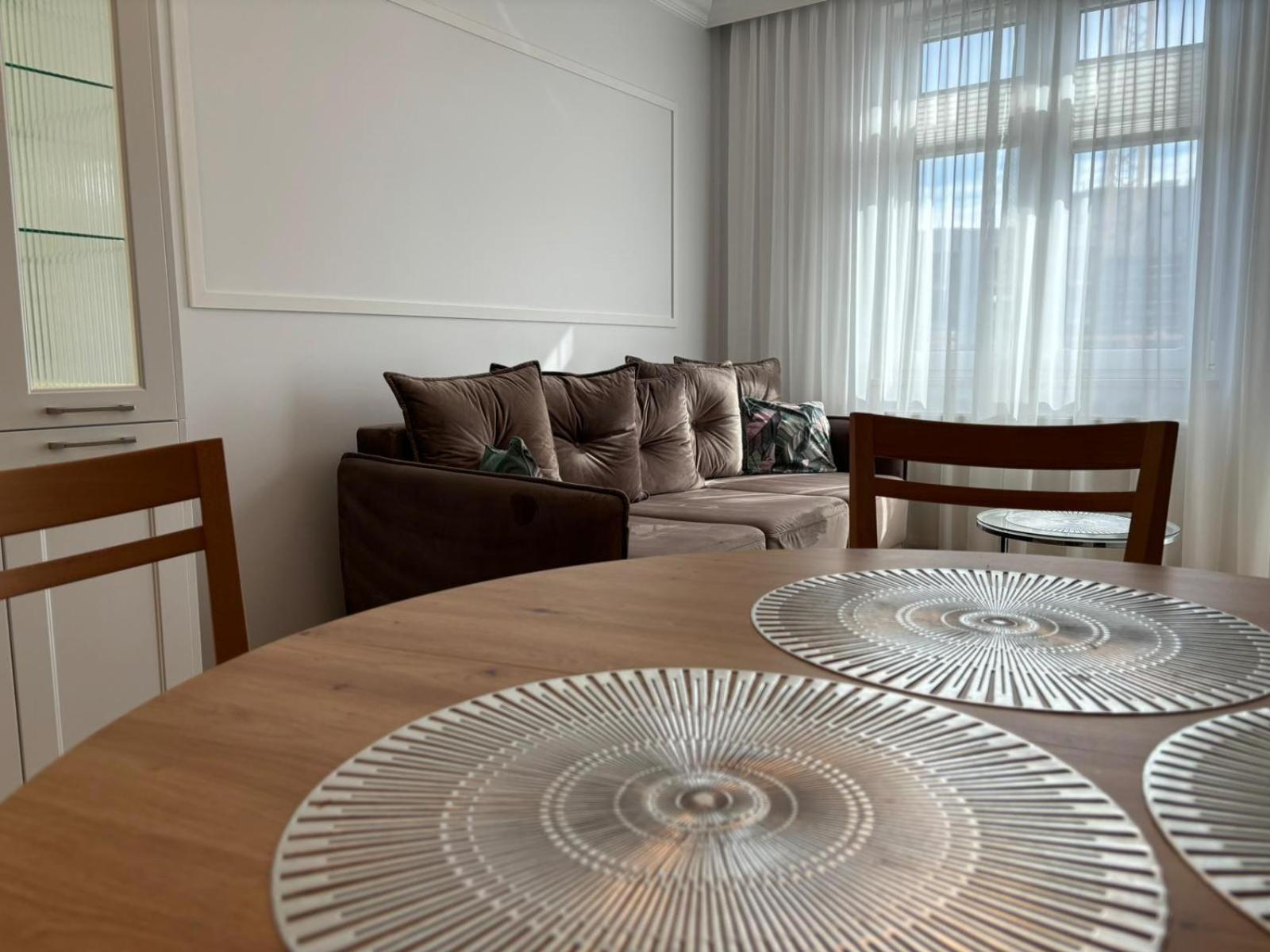 Apartamenty W Centrum Bialegostoku Z Parkingiem W Garazu Podziemnym Белосток Экстерьер фото