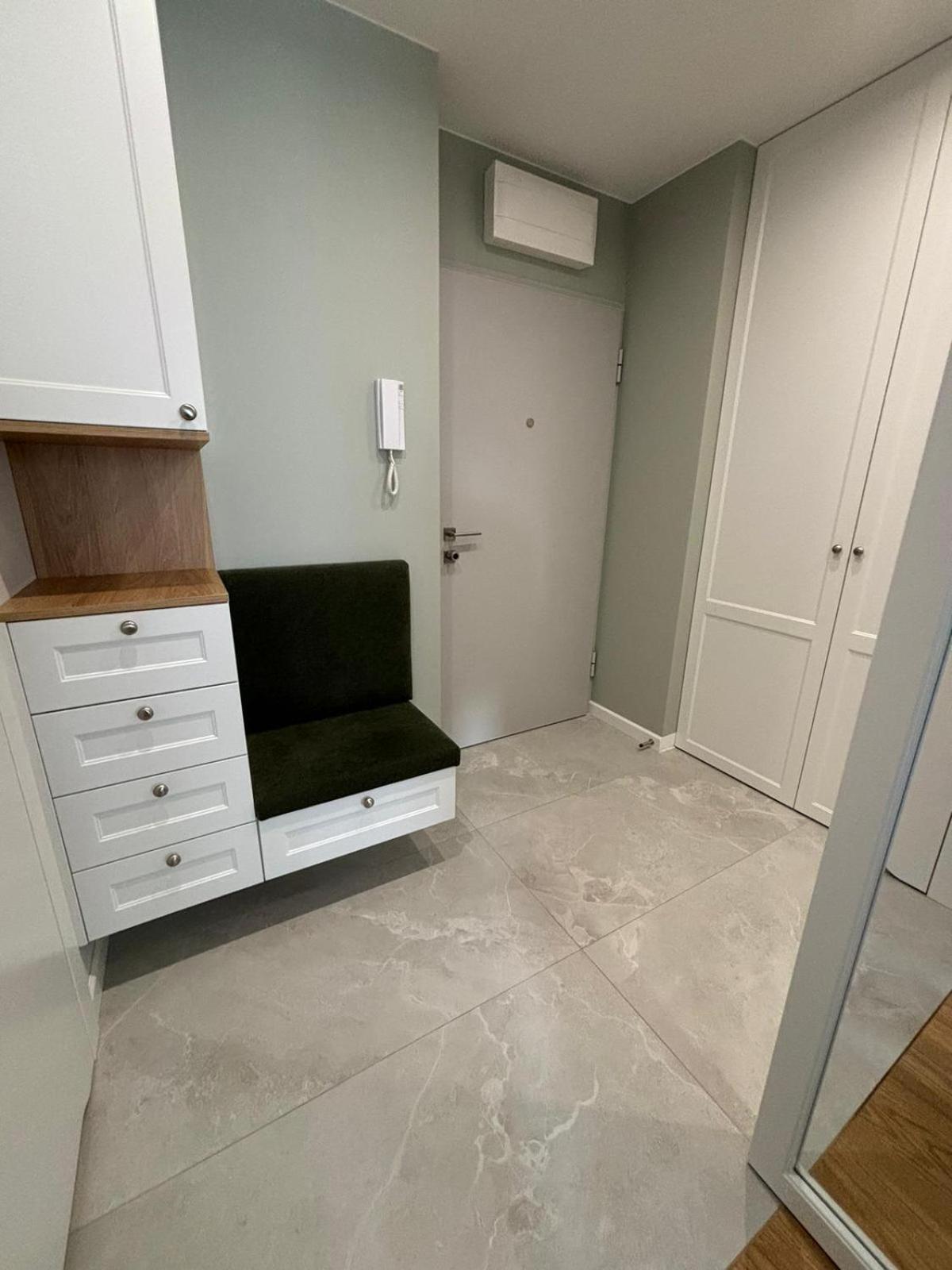 Apartamenty W Centrum Bialegostoku Z Parkingiem W Garazu Podziemnym Белосток Экстерьер фото