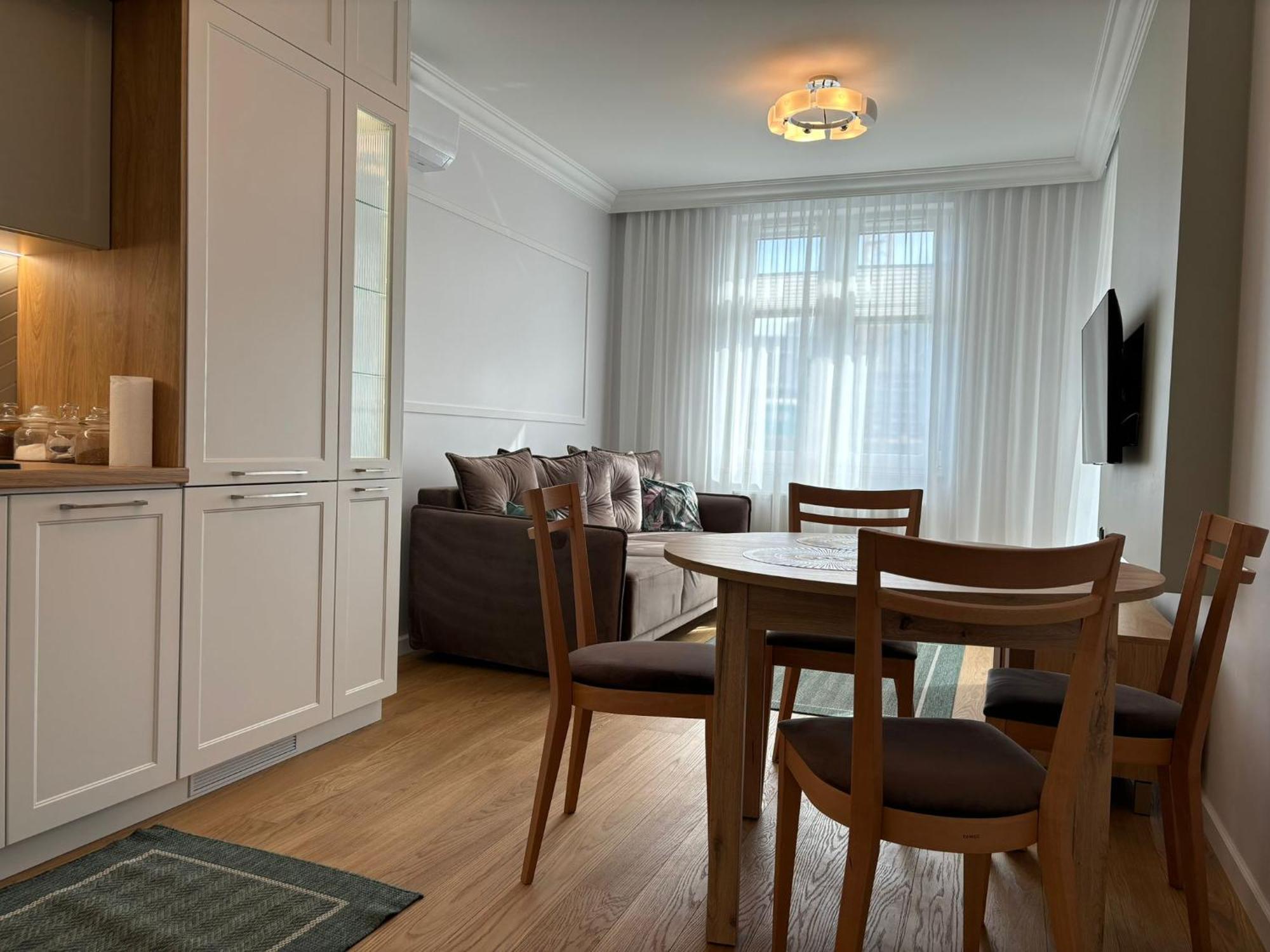 Apartamenty W Centrum Bialegostoku Z Parkingiem W Garazu Podziemnym Белосток Экстерьер фото